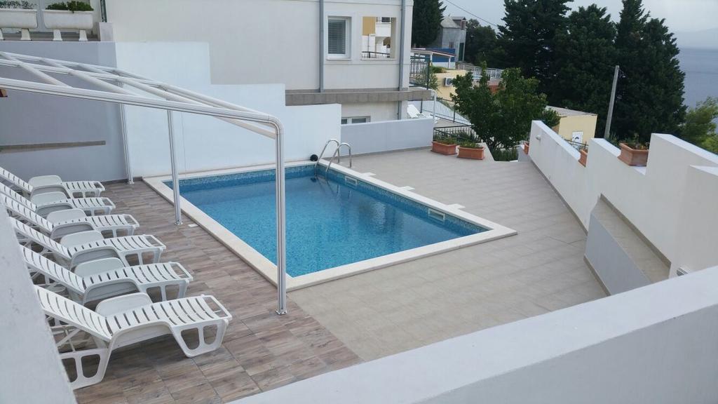 Mimice Bay Apartments Exterior photo