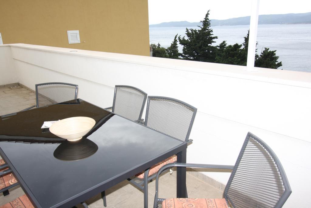 Mimice Bay Apartments Exterior photo