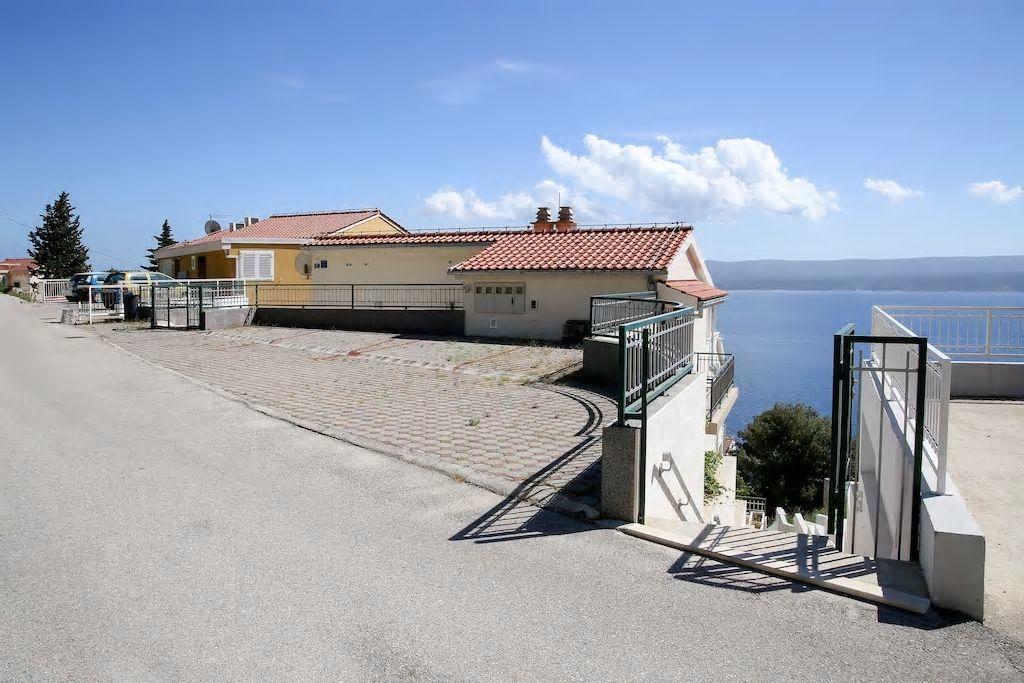 Mimice Bay Apartments Exterior photo